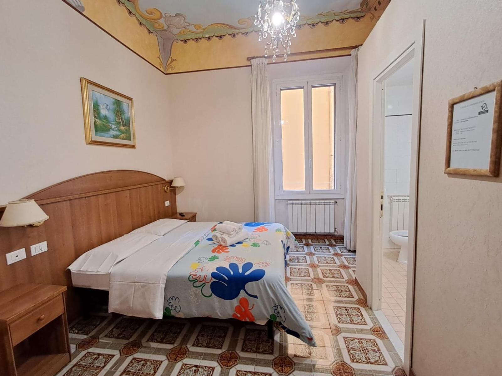 רומא Nahid Accommodation מראה חיצוני תמונה